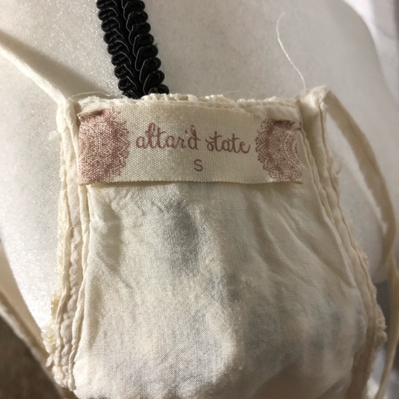 Altard State beautiful lace tank top w/lining G44 - Picture 6 of 6